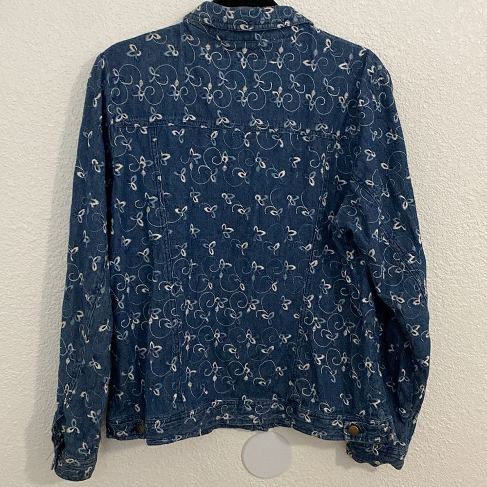 Analogy-Jean jacket with floral embroidery- 100% cotton- Size large - Picture 6 of 7
